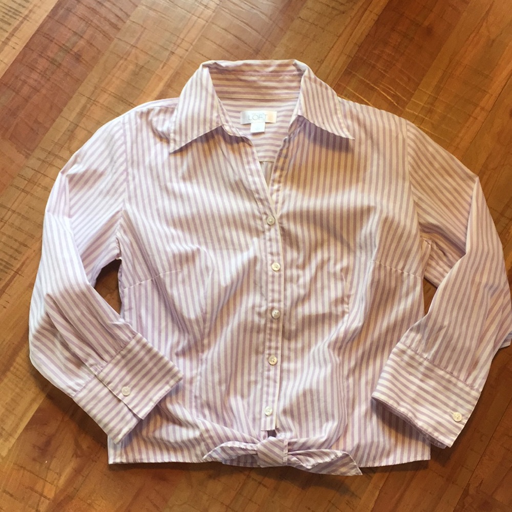 Ann Taylor Loft Shirt⭐️3/$20⭐️
